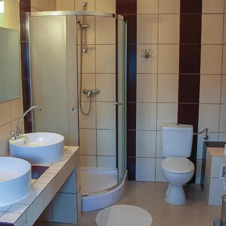 Beautiful In With 6 Bedrooms And Wifi Σπίτι διακοπών *